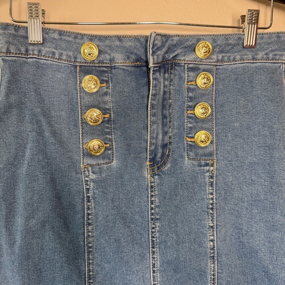 Cato denim midi shirt with gold hardware sz 4 - Picture 3 of 11